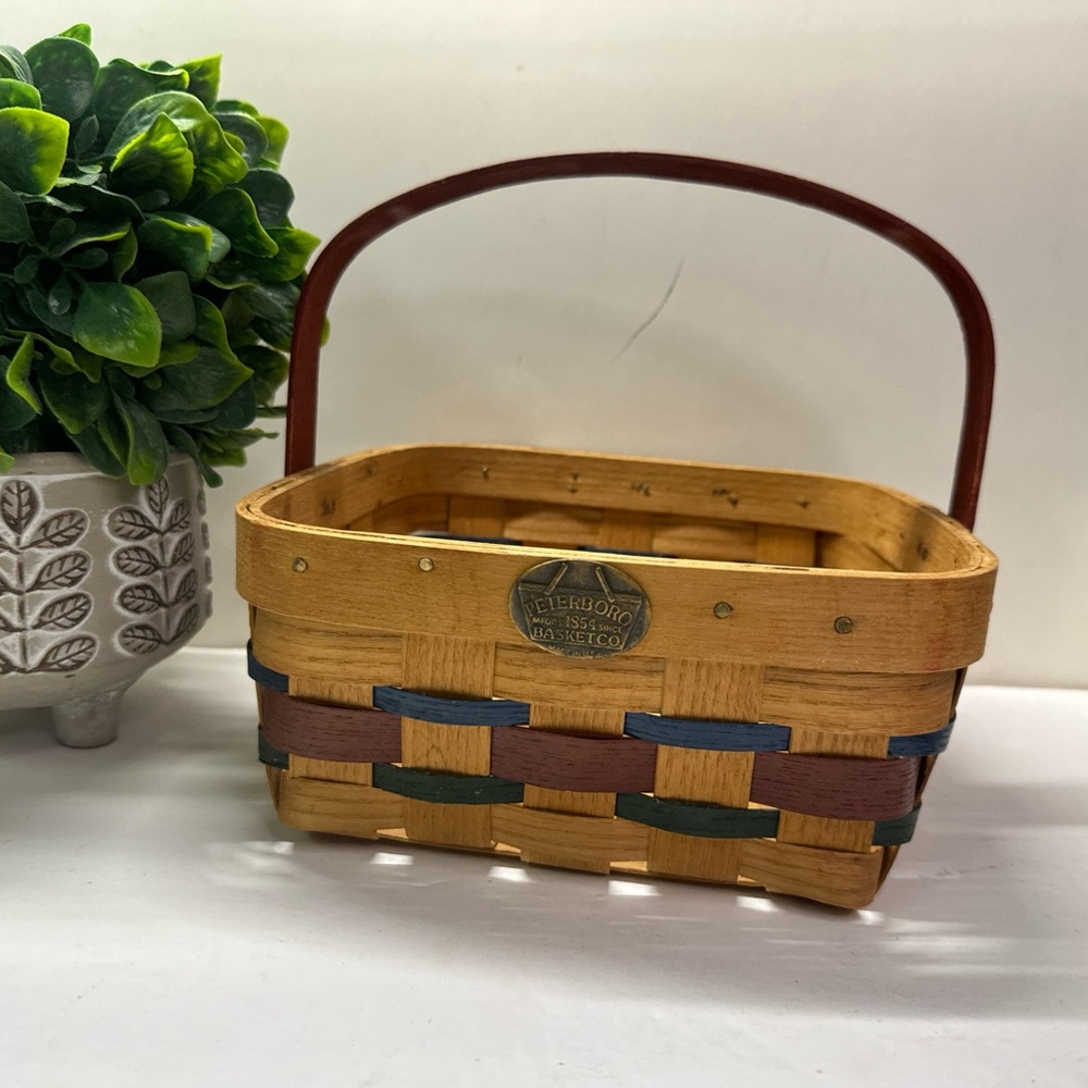 Peterboro Basket Co. Wooden Square Red Swing Handle, Red Green Blue Farmhouse